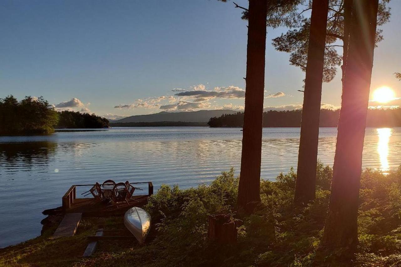 Meredith Lakefront Lodge On Lake Winnipesaukee Kültér fotó
