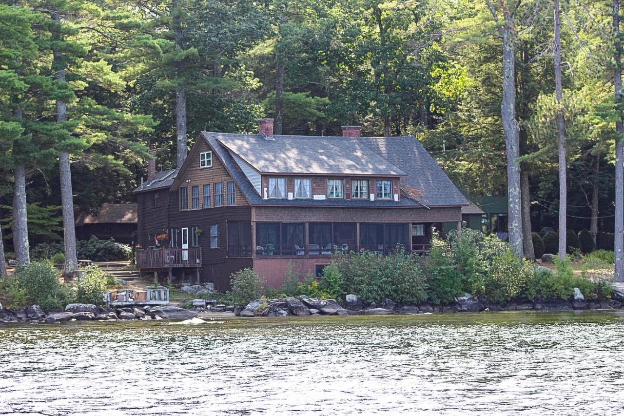 Meredith Lakefront Lodge On Lake Winnipesaukee Kültér fotó